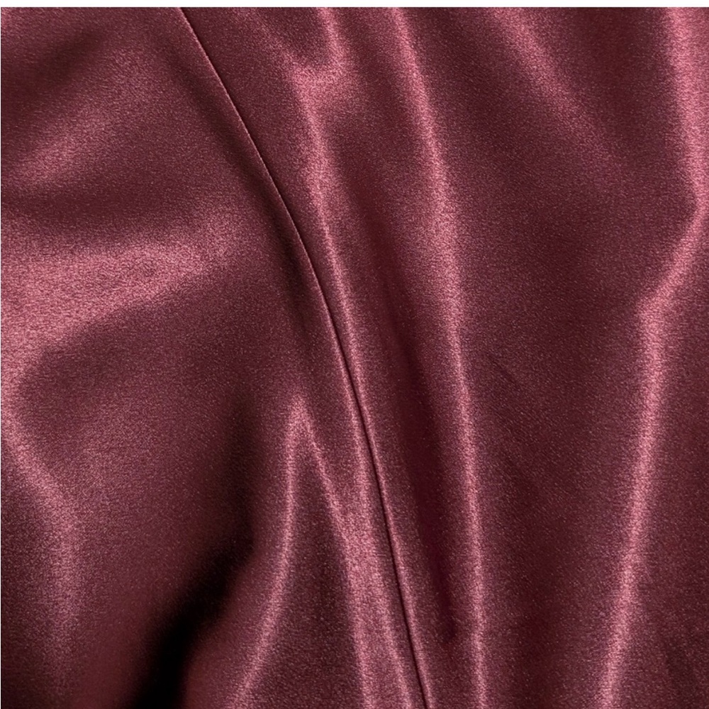 JENNY YOO Cameron Halter Neck Satin Gown in Hibiscus Sangria Size 0 - Picture 9 of 10